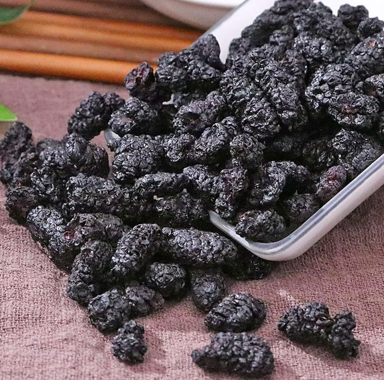 Dâu tằm sấy khô